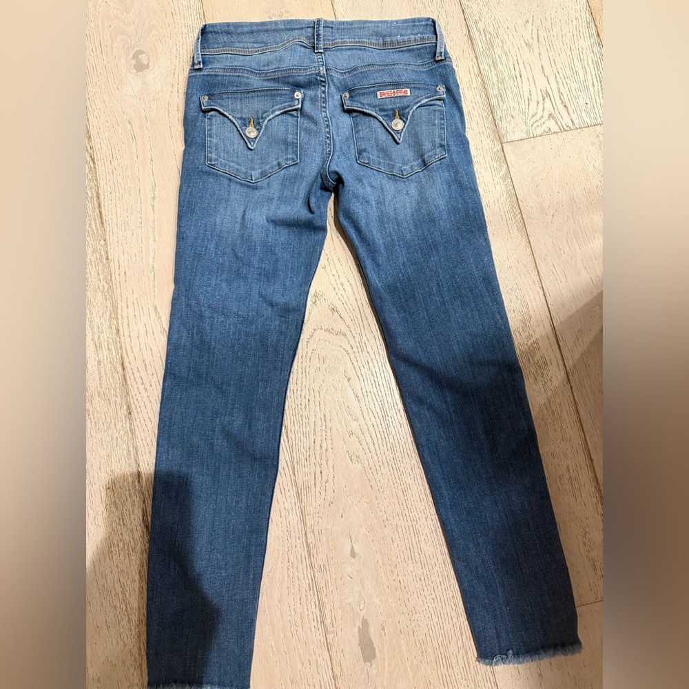 Like new Hudson Cat Midrise Skinny Size: 26 - Picture 2 of 8